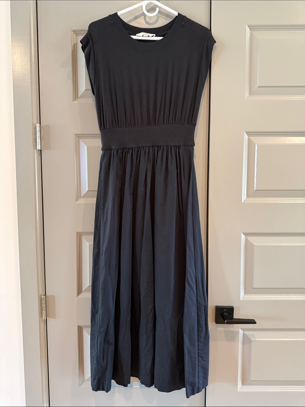 LOFT Black Cap-Sleeve Mixed Media Maxi Dress
